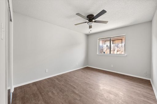 3330 Green Ridge Street, Fort Worth, TX 76133