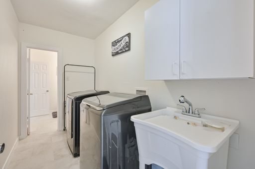 2735 Water Oak Drive, Grand Prairie, TX 75052