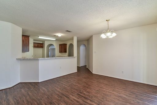 307 Stell Ave., Mansfield, TX 76063