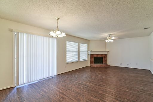 307 Stell Ave., Mansfield, TX 76063