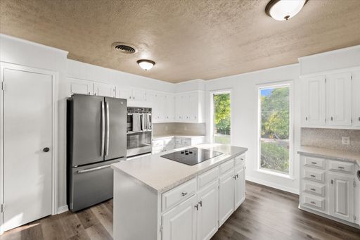 1231 Bow Creek Drive, Duncanville, TX 75116