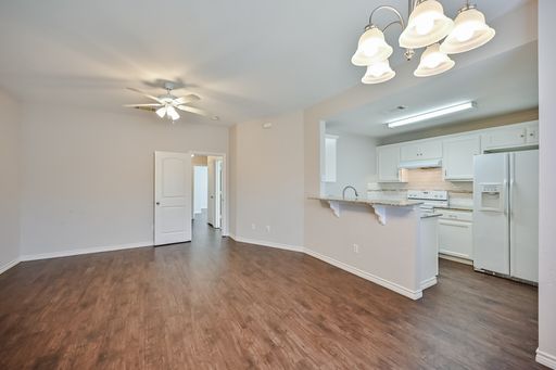 607 Kings Way Dr, Unit B, Mansfield, TX 76063