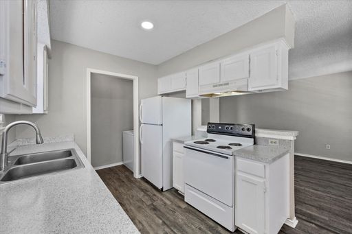 606 Kings Way Drive - Unit C, Mansfield, TX 76063