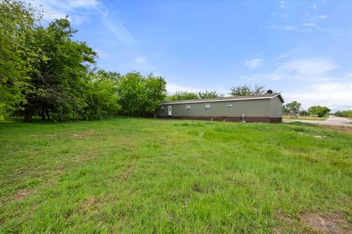 12325 Hudson Drive, Alvarado, TX 76009