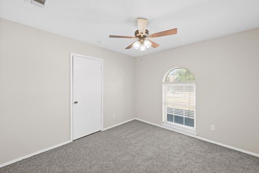 2001 San Jacinto Dr, Arlington, TX 76012