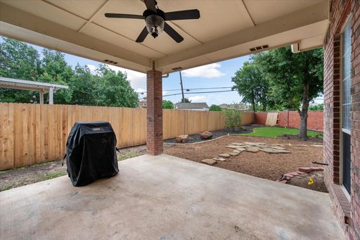 3 Savoy Court, Mansfield, TX 76063