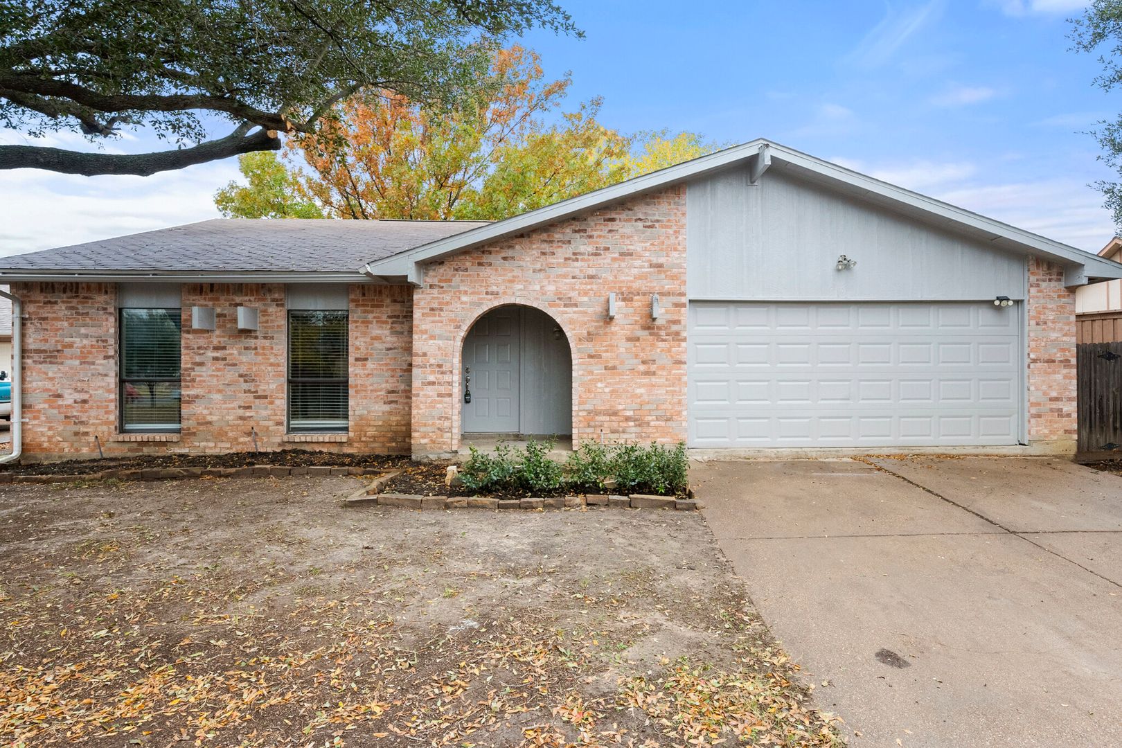 Huge South Arlington 3 Bedroom