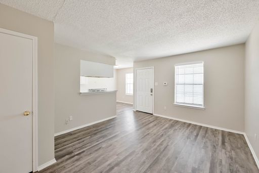 608 Kings Way Dr - Unit D, Mansfield, TX 76063