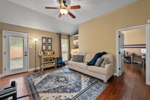 3 Savoy Court, Mansfield, TX 76063