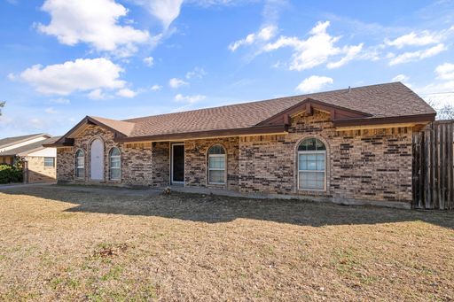 2001 San Jacinto Dr, Arlington, TX 76012