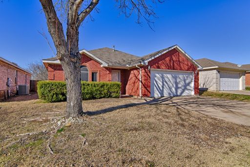 307 Stell Ave., Mansfield, TX 76063