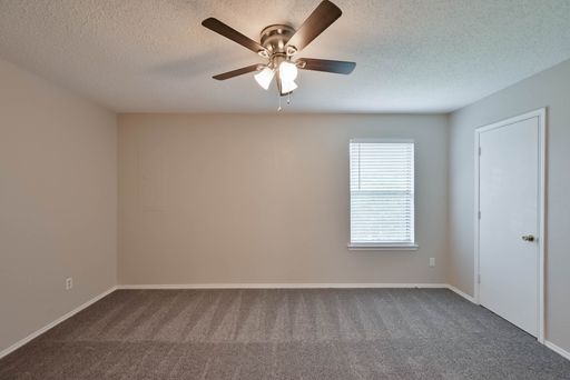 608 Kings Way Dr - Unit D, Mansfield, TX 76063