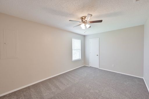 608 Kings Way Dr - Unit D, Mansfield, TX 76063