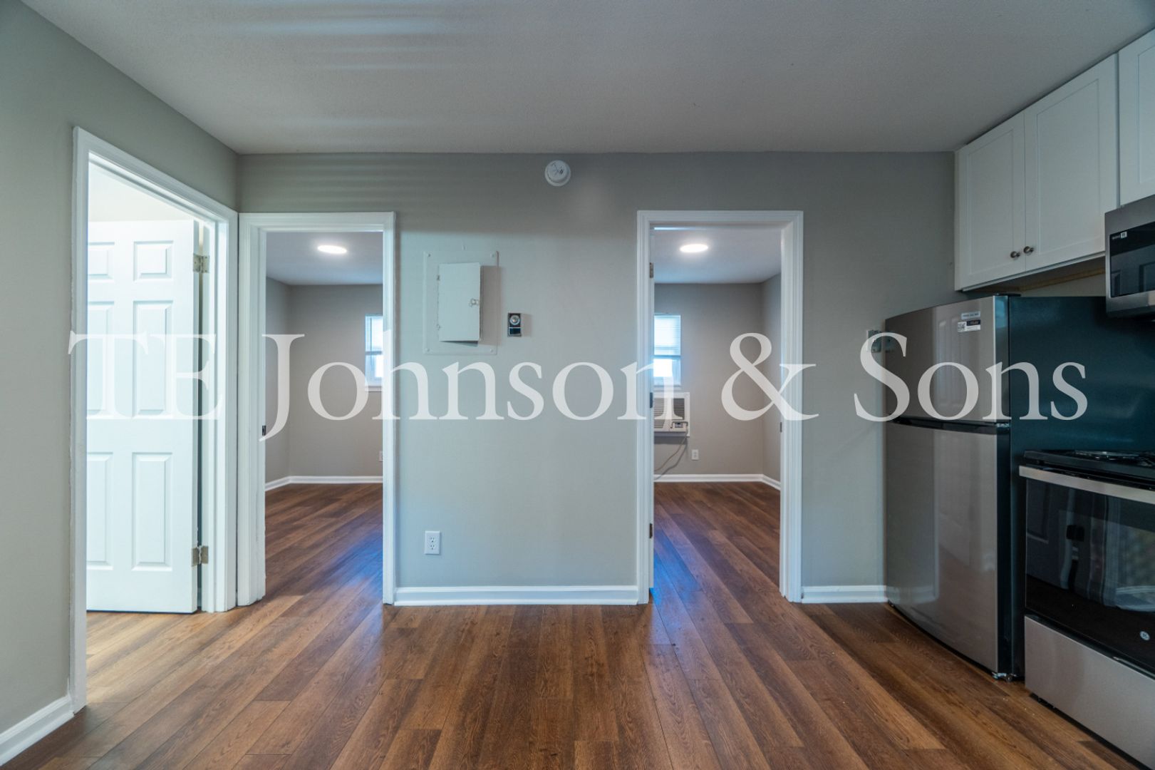 Discover West End Living in This Beautiful 2 Bedroom Apartment 12 of 12