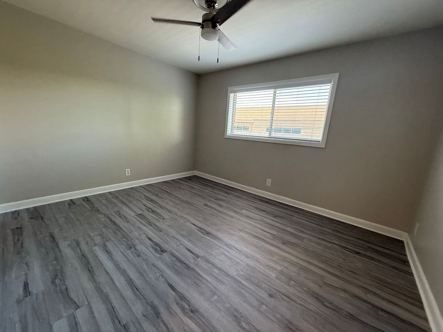 2 Bedroom Salem View Apartment! 10 of 12