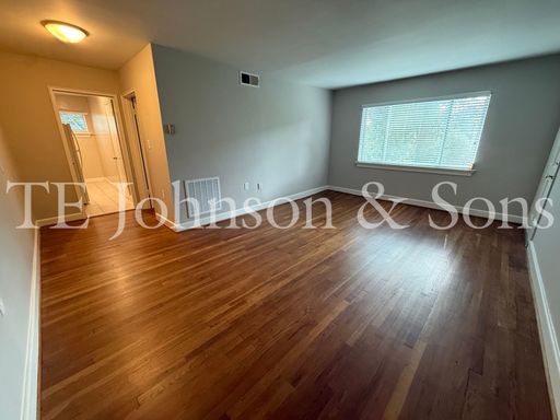 Modern One-Bedroom Apartments in the Heart of Winston-Salem – photo 1
