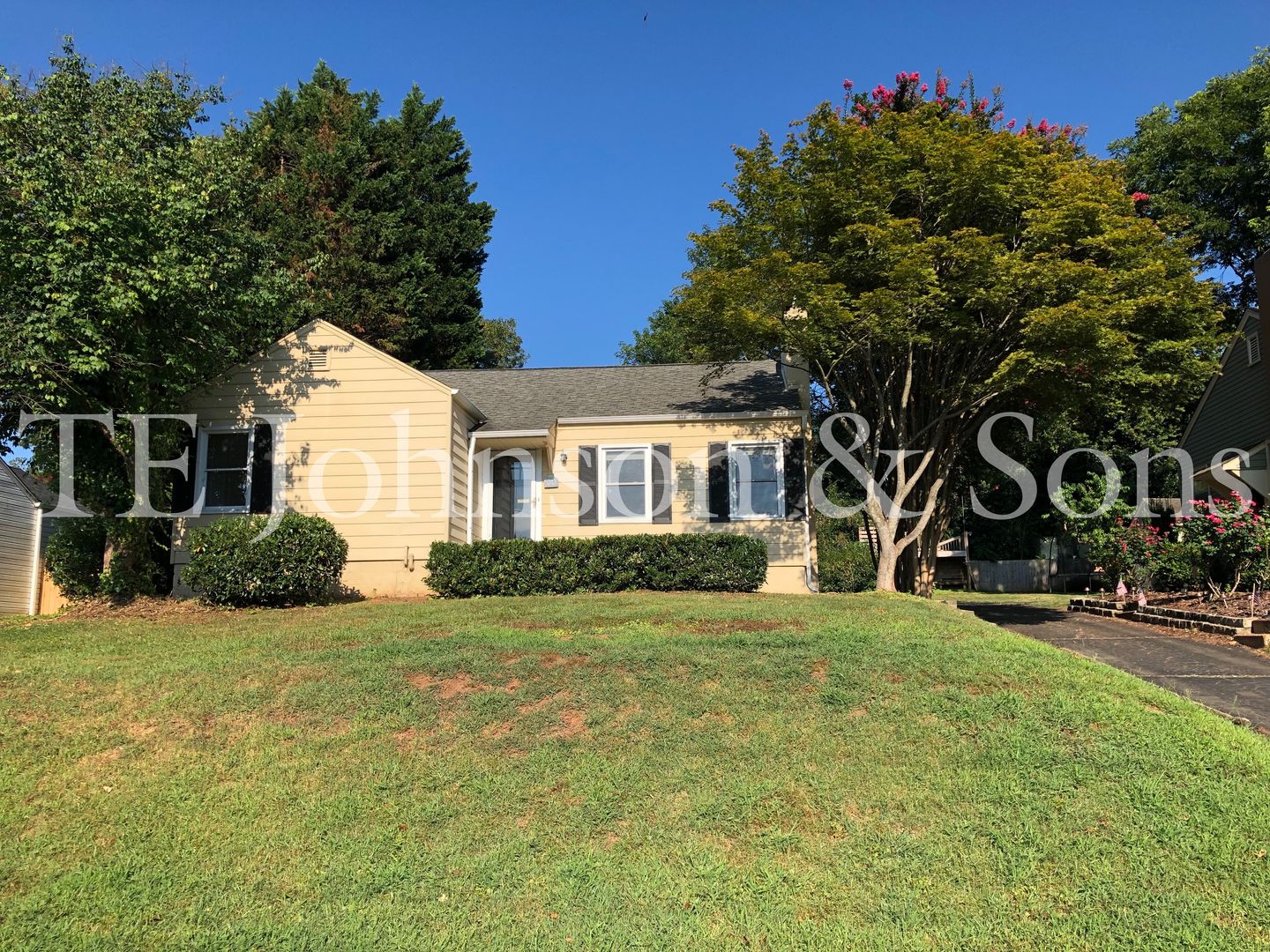 Winston-Salem House: 864 Fenimore