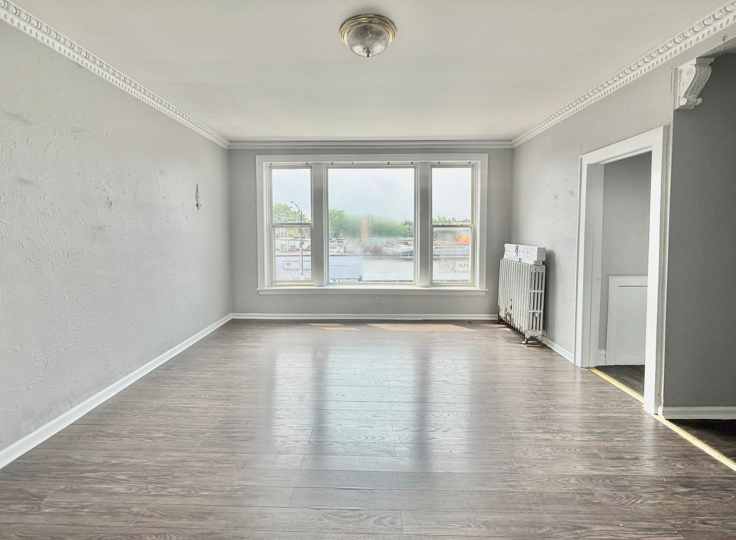 Chicago Apartment: 2349-2359 W Devon - 6351-6355 N Western
