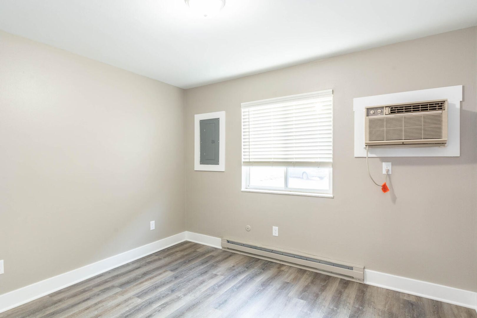 800 N Grant St Grant Street Apartment 2, Bloomington, IN 47408