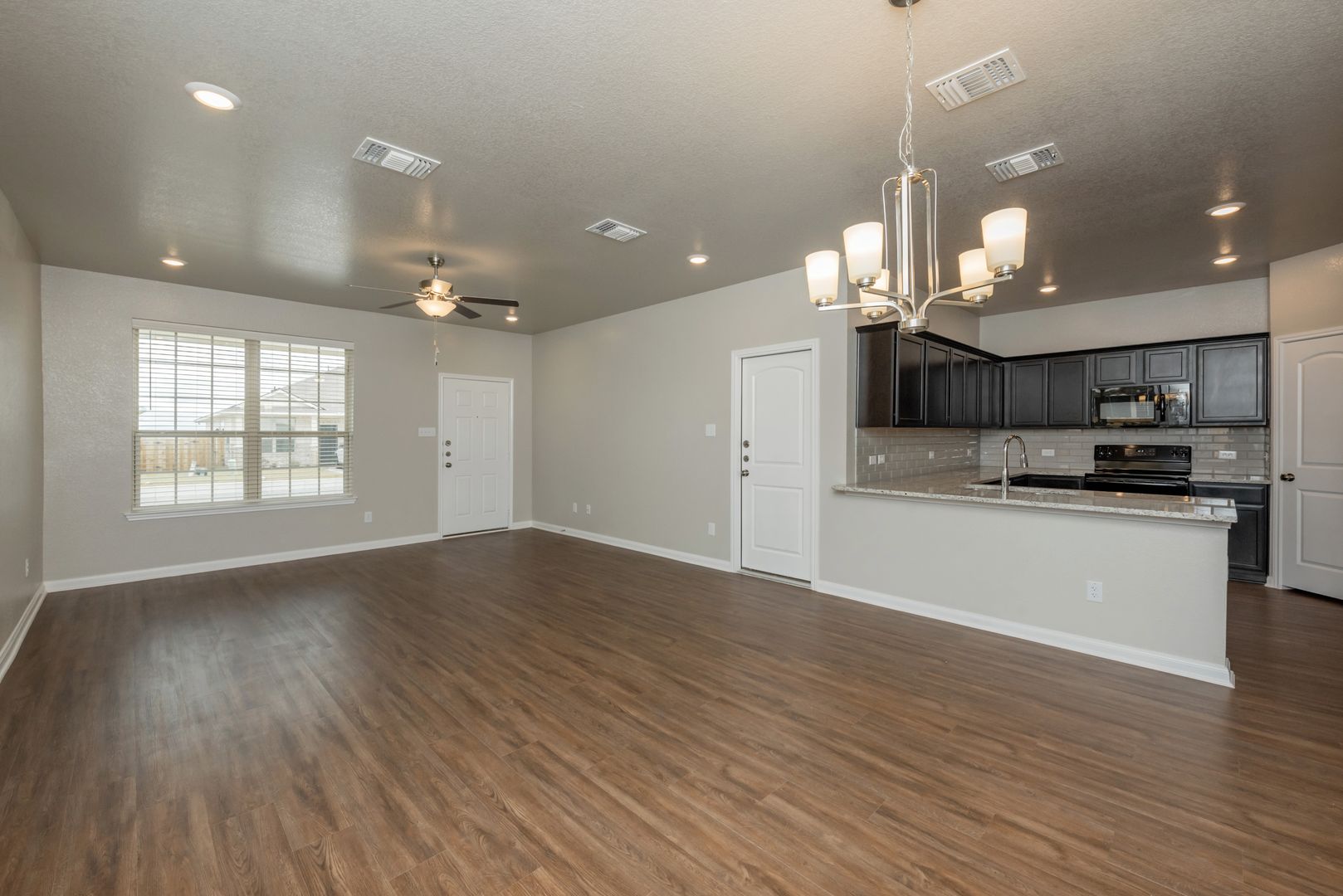 1571 Case Rd - South Pointe 4 of 12