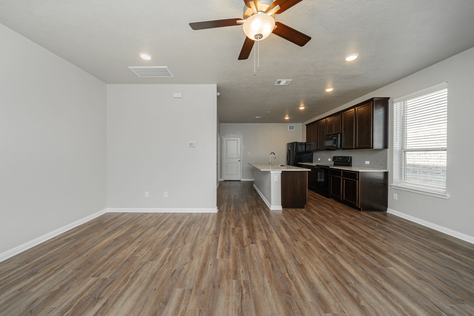 4089 Cross Park Drive Unit 1213 5 of 12