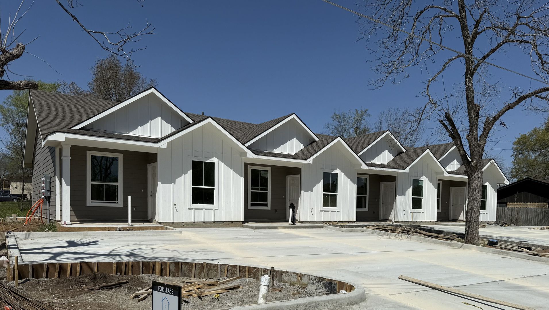 Caldwell House: 1612 West 5th Street - 1