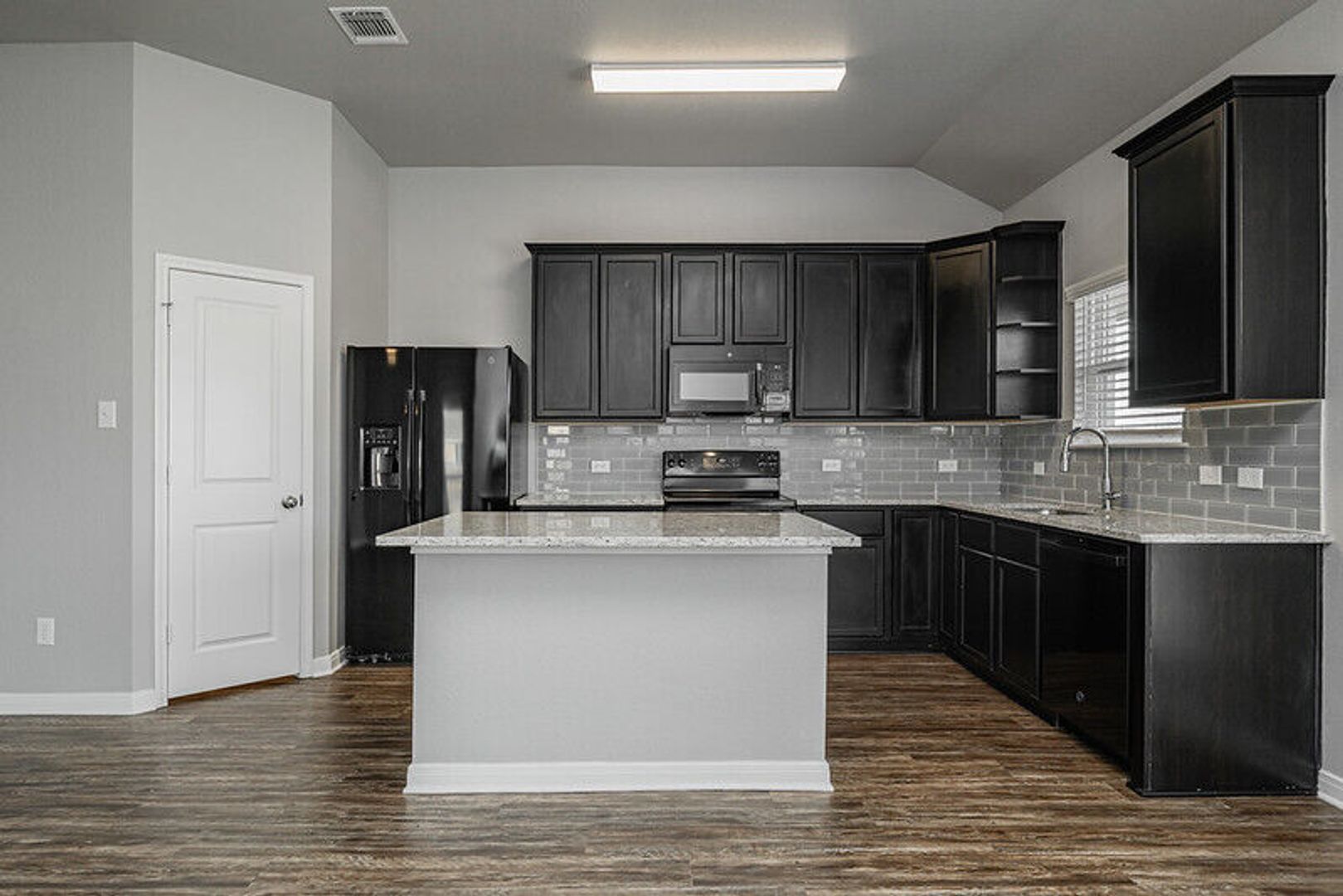 1362 Kingsgate Drive 11 of 12