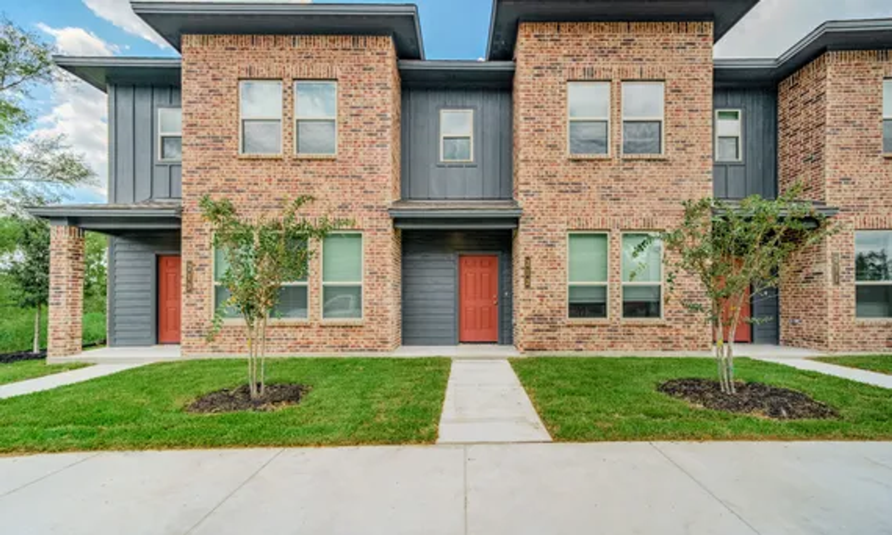 Bryan Townhome: 4089 Cross Park Drive - 511