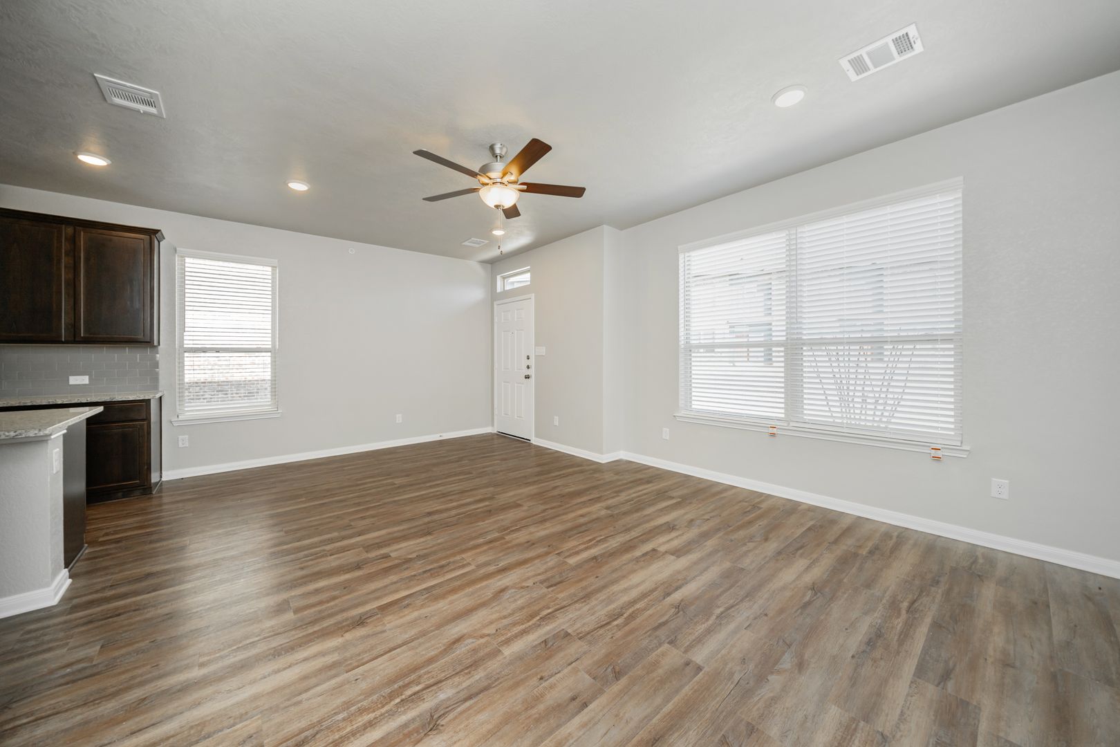 4089 Cross Park Drive Unit 1213 3 of 12