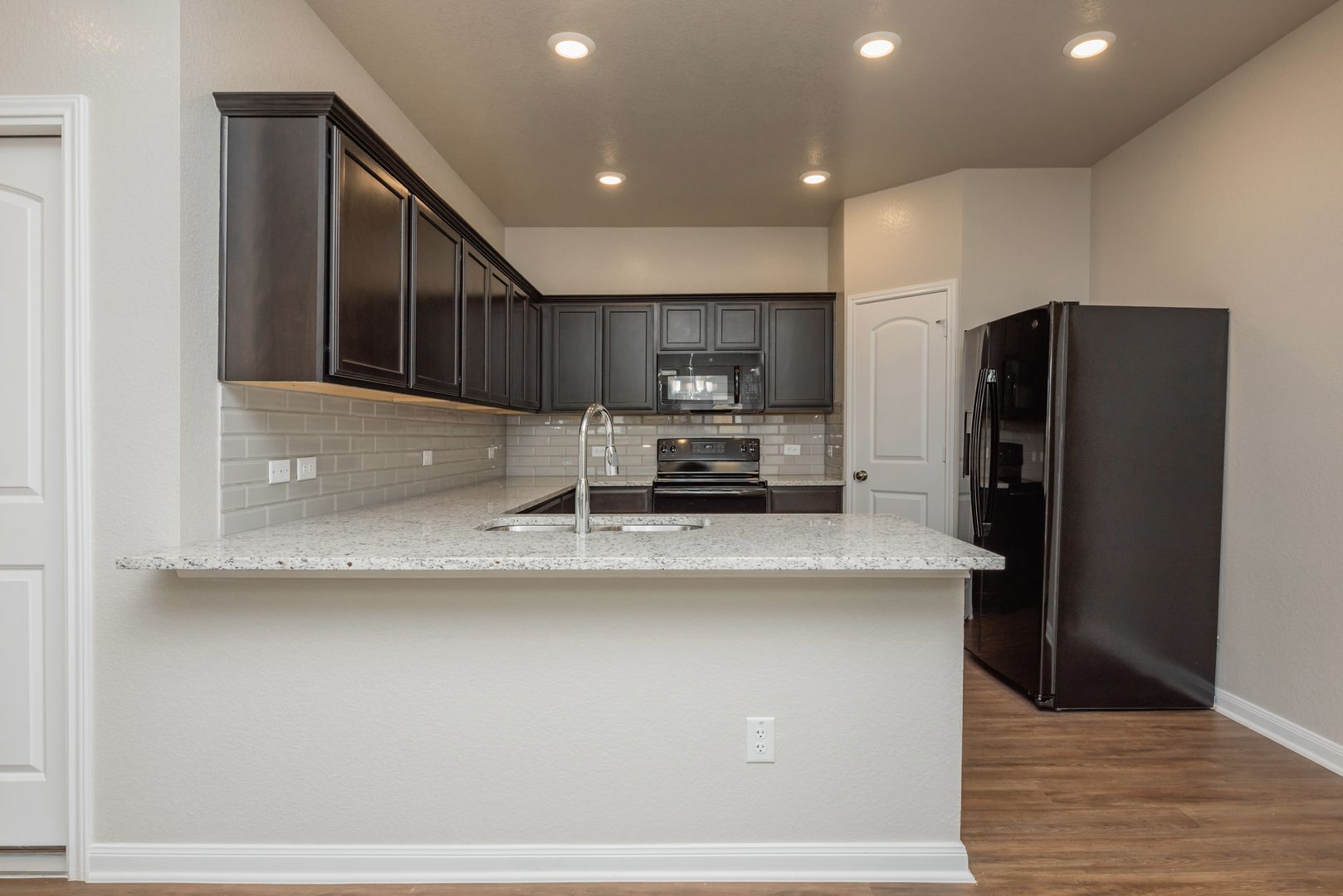 1571 Case Rd - South Pointe 7 of 12