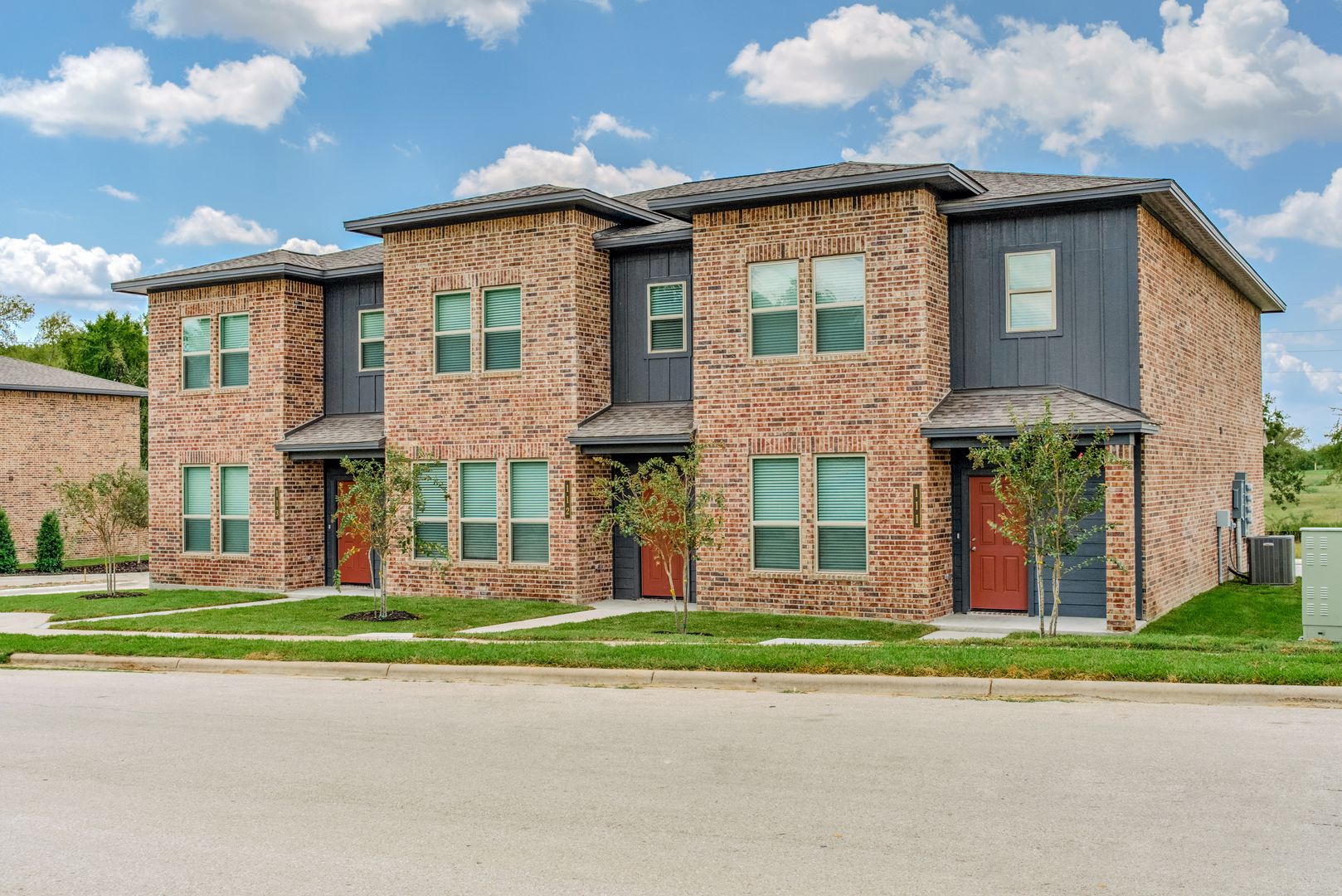 Bryan Townhome: 4089 Cross Park Drive - 1611