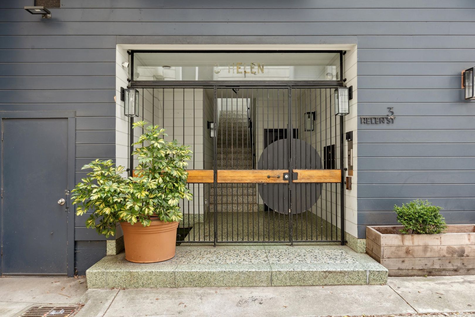 San Francisco Townhome: 3 Helen St Unit 101