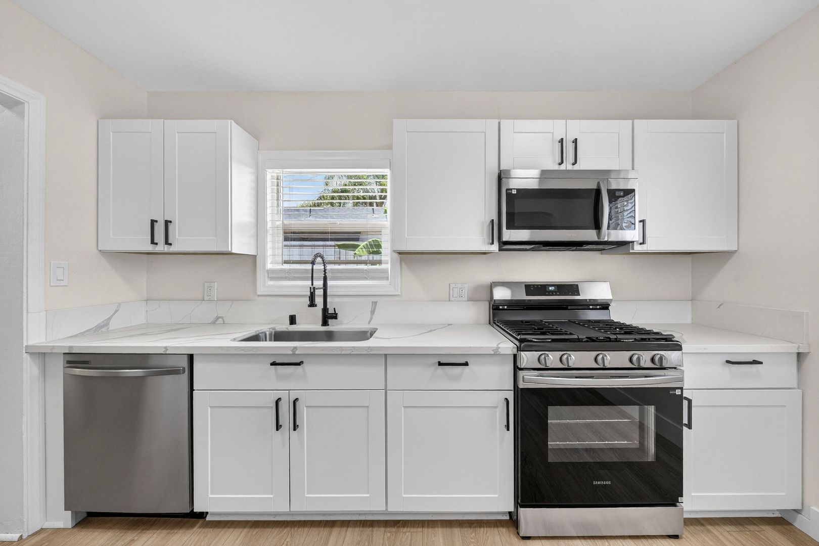 San Diego Apartment: 2905 Imperial Ave