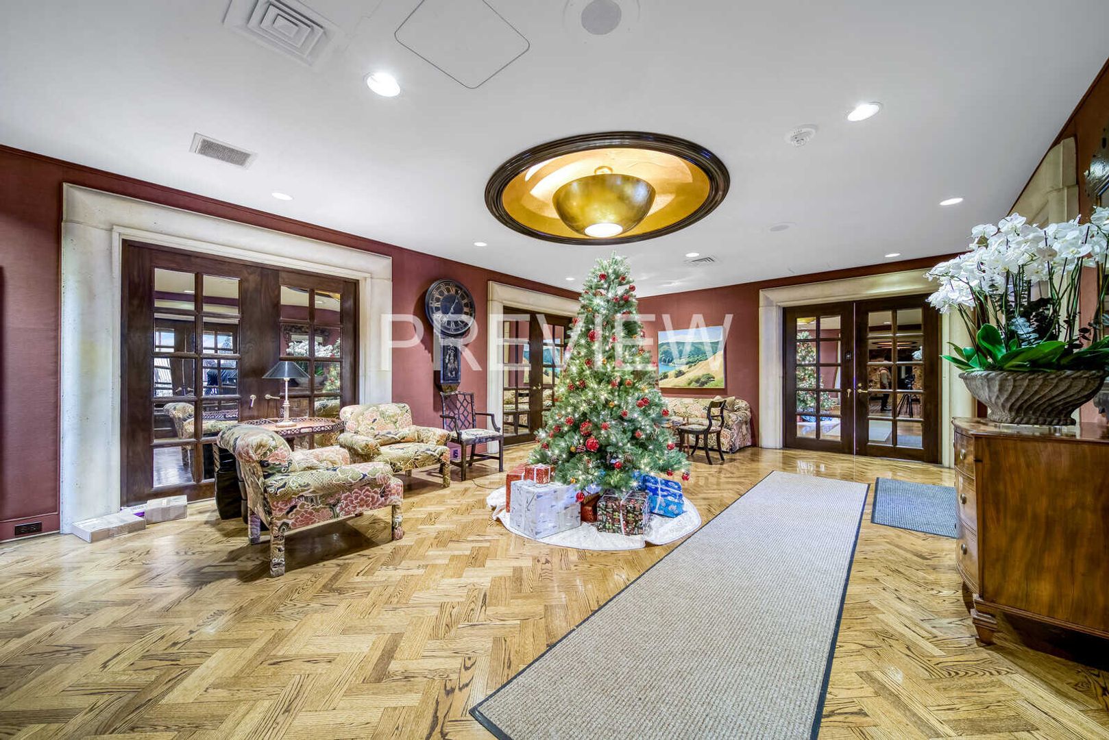 San Francisco House: 1177 California St Unit 206