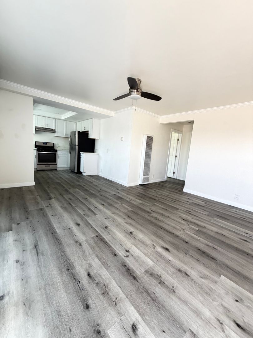 Fantastic & Modern Corner Unit w/ Private Patio 4 of 12