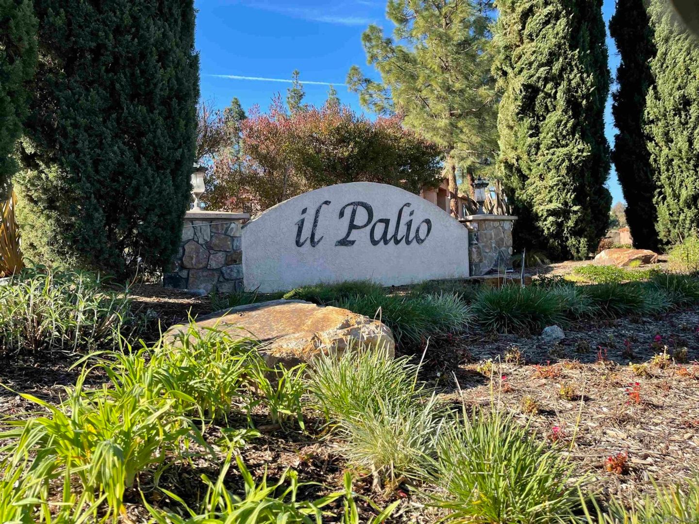 San Diego Condo: 12023 Alta Carmel Ct Unit 258