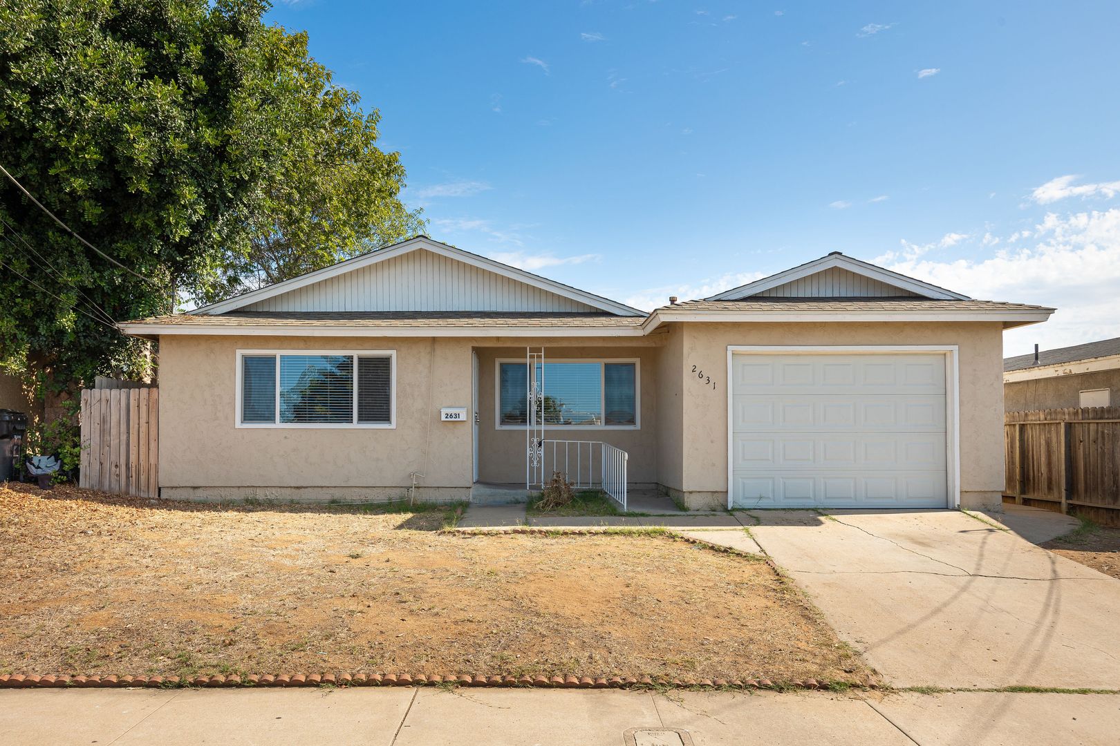 San Diego House: 2631 Hopkins St