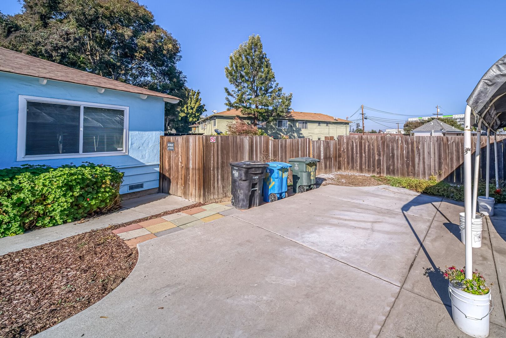 East Palo Alto Multiplex: 1821 Woodland Ave