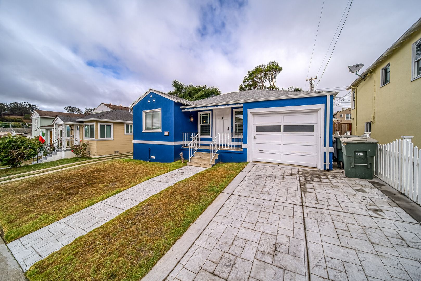 South San Francisco House: 119 Claremont Ave