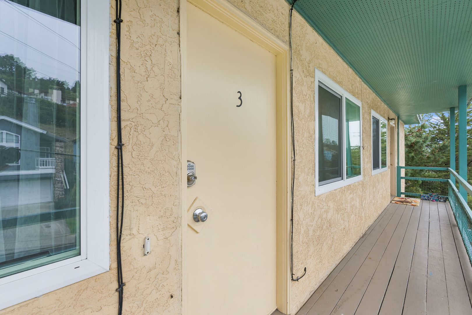 Pacifica Apartment: 430 Norfolk Dr