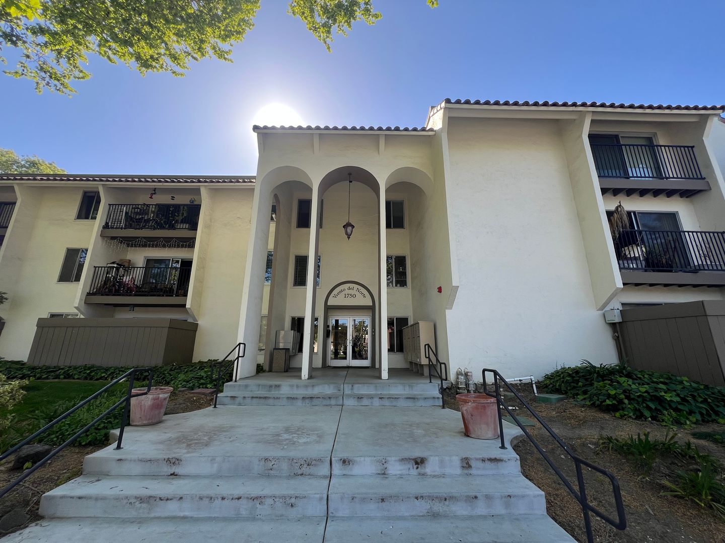 Santa Clara Condo: 1750 Halford Ave Unit 114