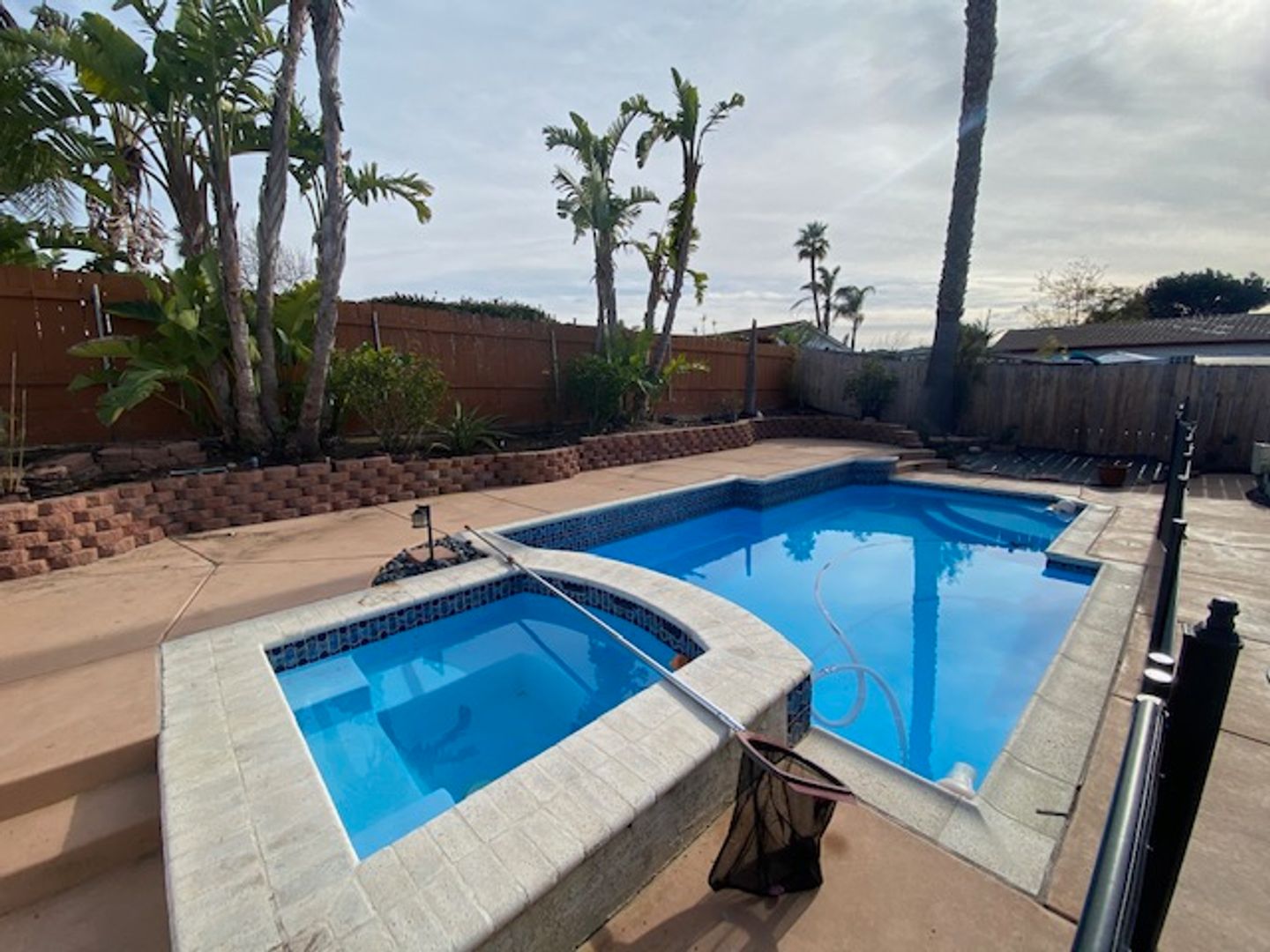 San Diego House: 10003 Parkdale Ave