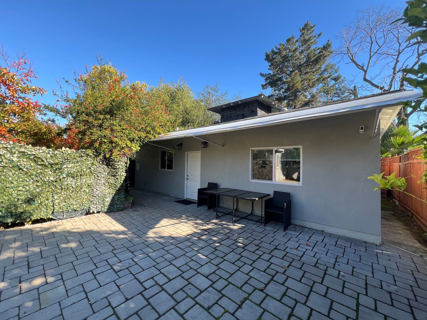 Saratoga Apartment: 13090 Heath St