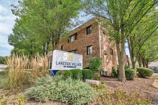 Beautiful One Bedroom, One Bath 710 Sq. Ft. Unit in Mundelein