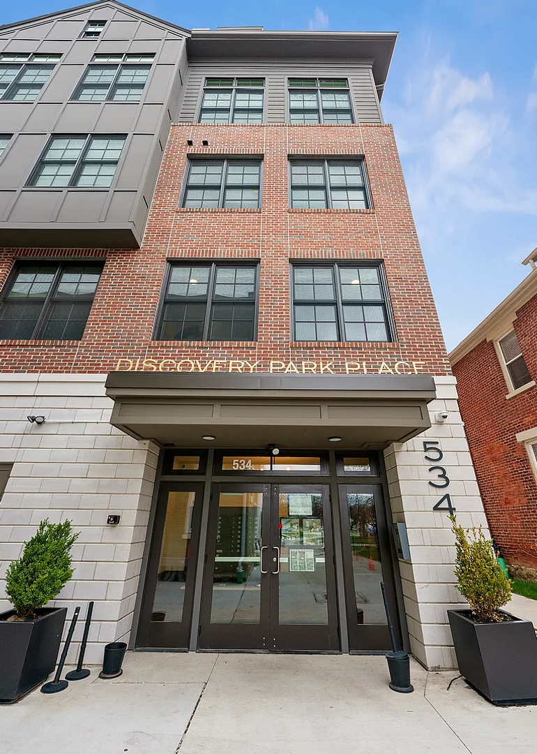 Columbus Apartment: 534 East Rich St