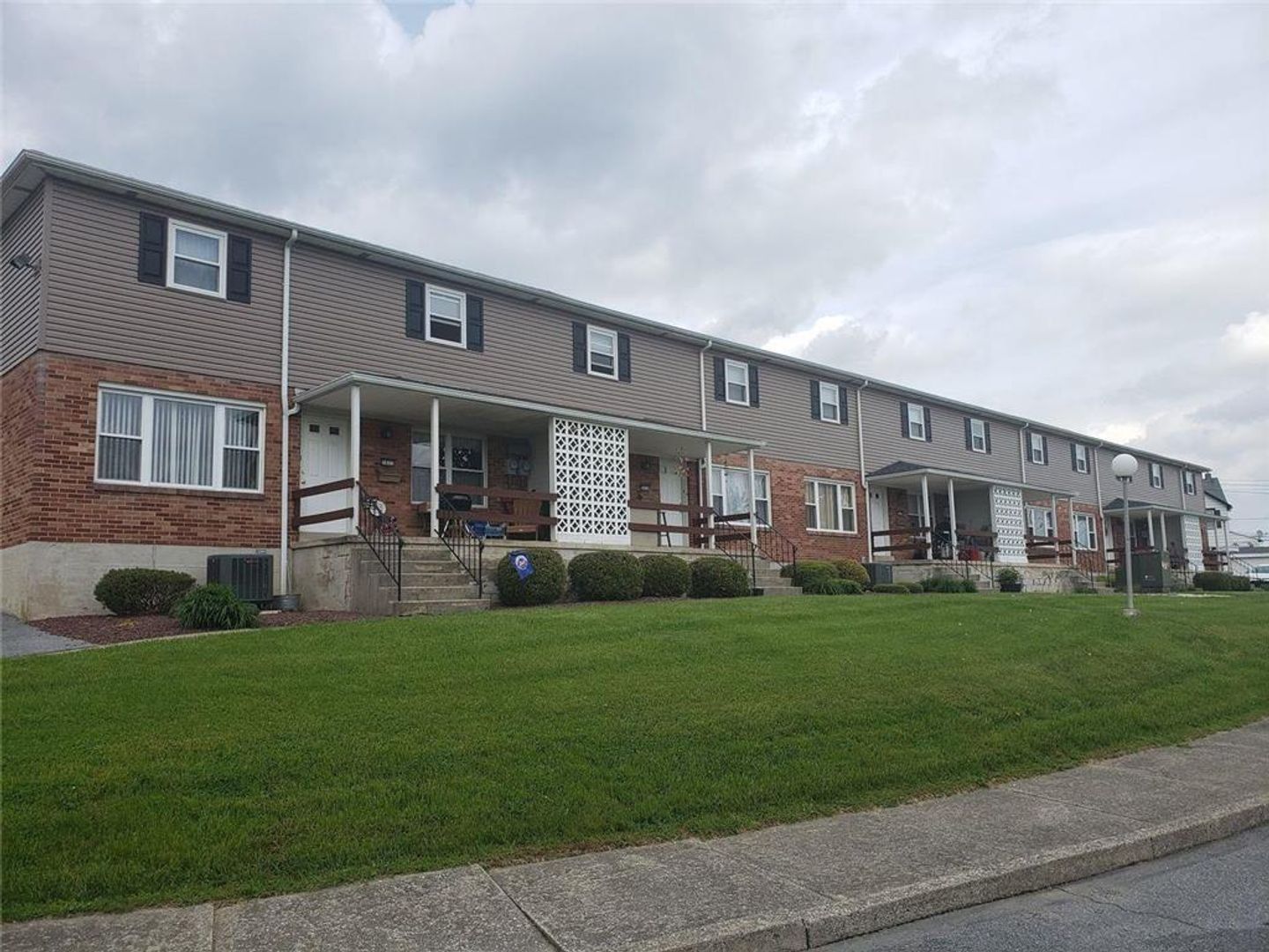 Northampton House: 2811 W. 28th Street