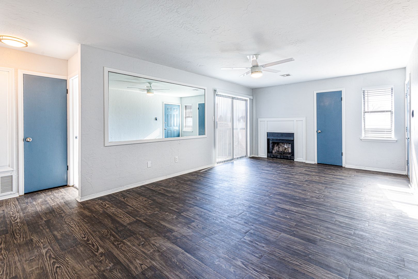 Lawton Apartment: 4002 A NW Ozmun Ave