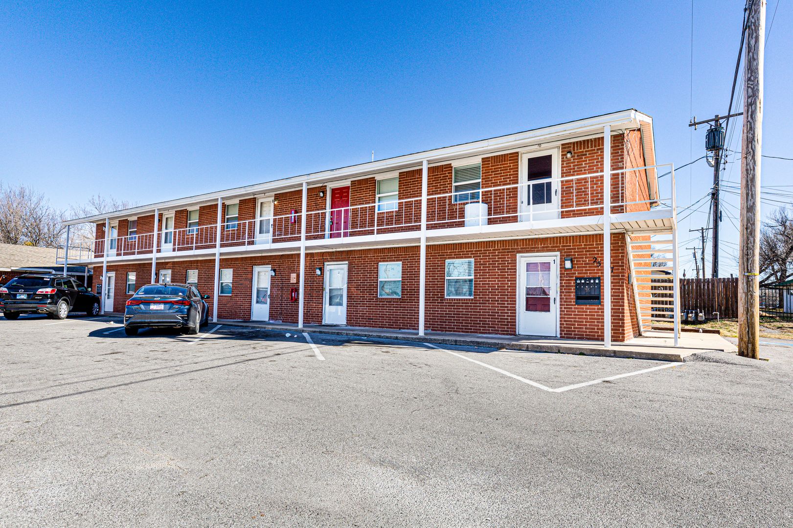 Lawton Apartment: 2507 NW 20th St