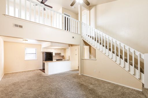 NEWLY REMODELED LOFT MUST SEE! – photo 1
