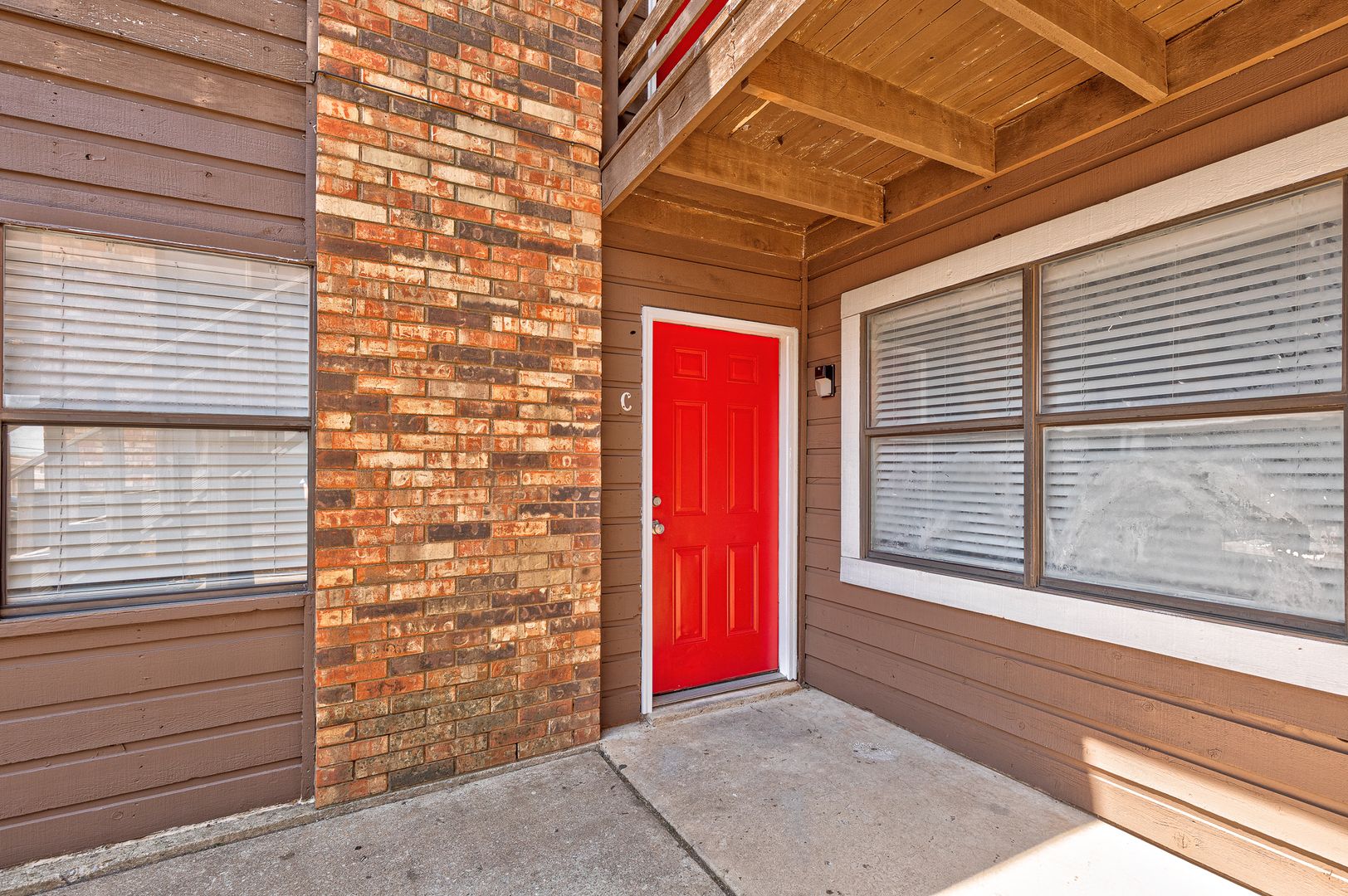 Lawton Apartment: 4002 A NW Ozmun Ave